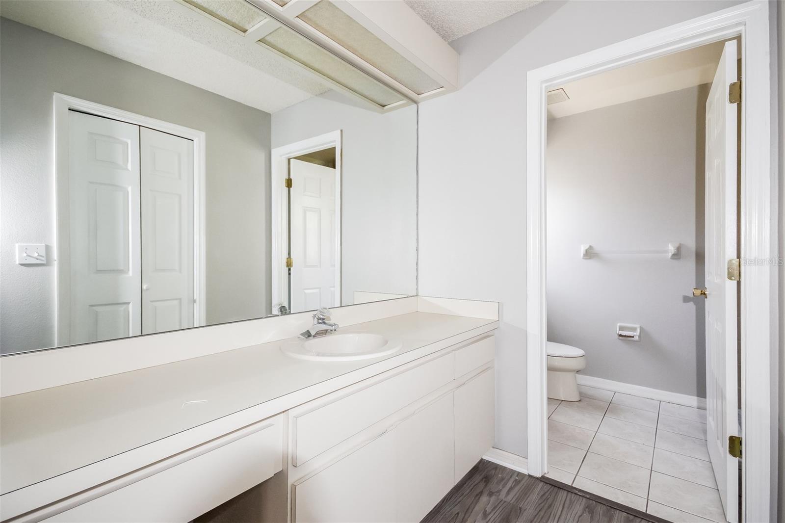 2421 CEDARCREST PL, VALRICO, FL, 33596