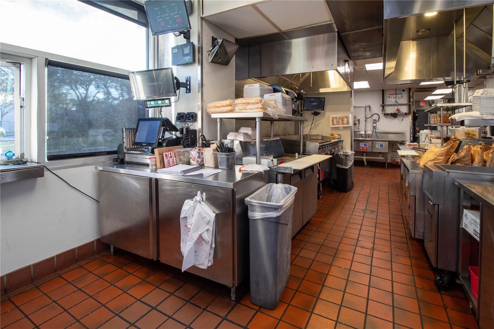 5908 S ORANGE BLOSSOM TRL, ORLANDO, FL, 32809