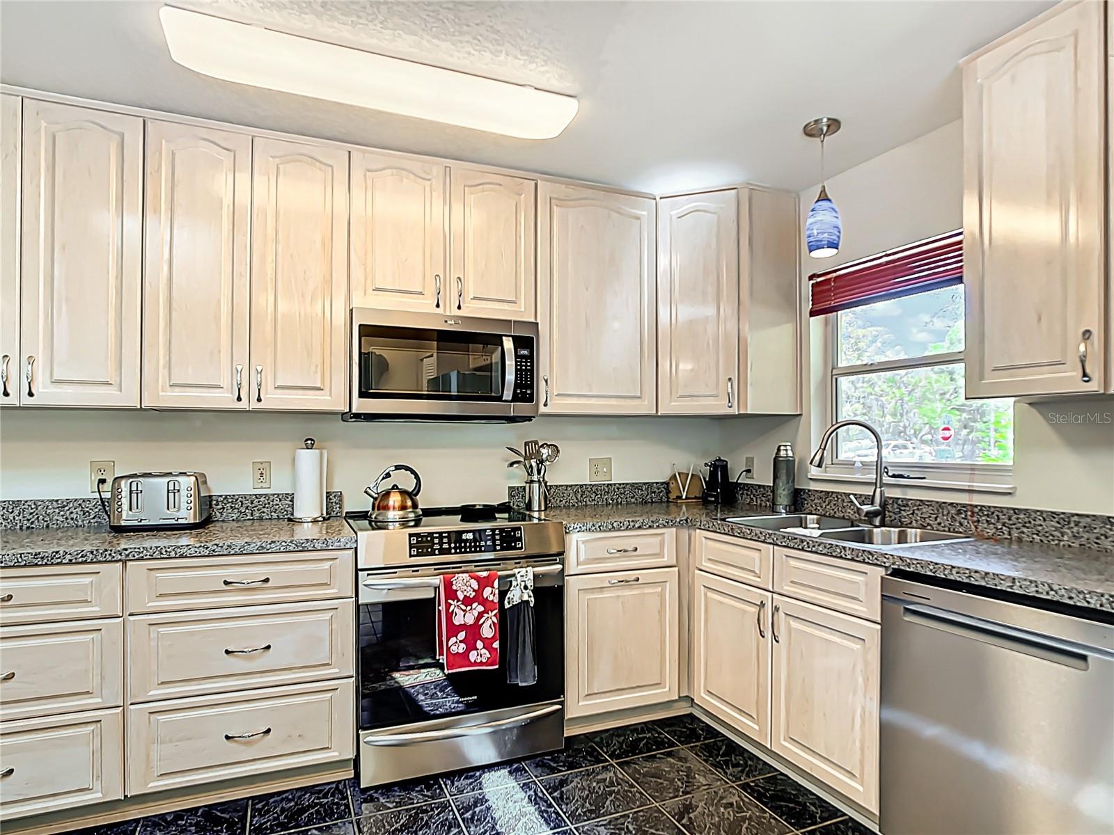 2401 SE 176TH AVE, SILVER SPRINGS, FL, 34488