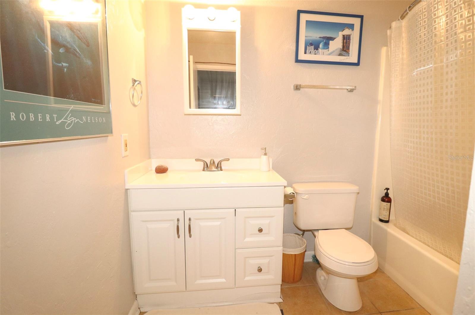 75 SE 16TH AVE #A104, GAINESVILLE, FL, 32601