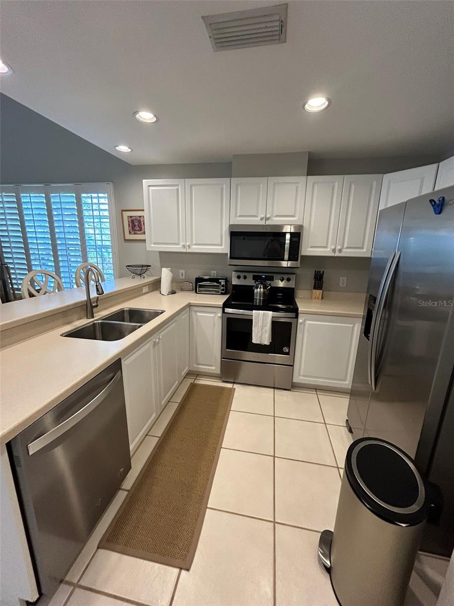 3706 54TH DR W #201, BRADENTON, FL, 34210