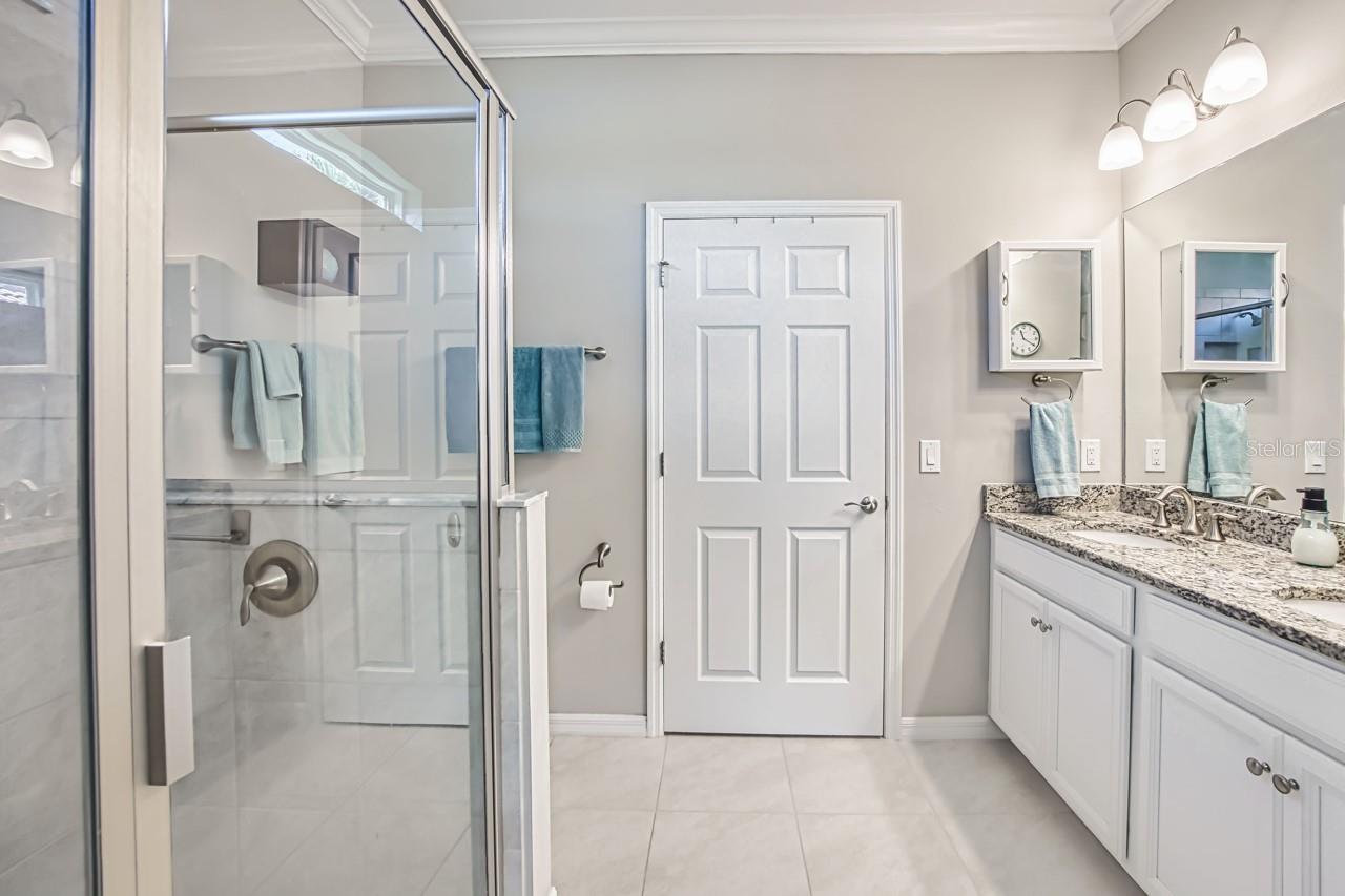 2130 SUMMERSWEET DR, ALVA, FL, 33920