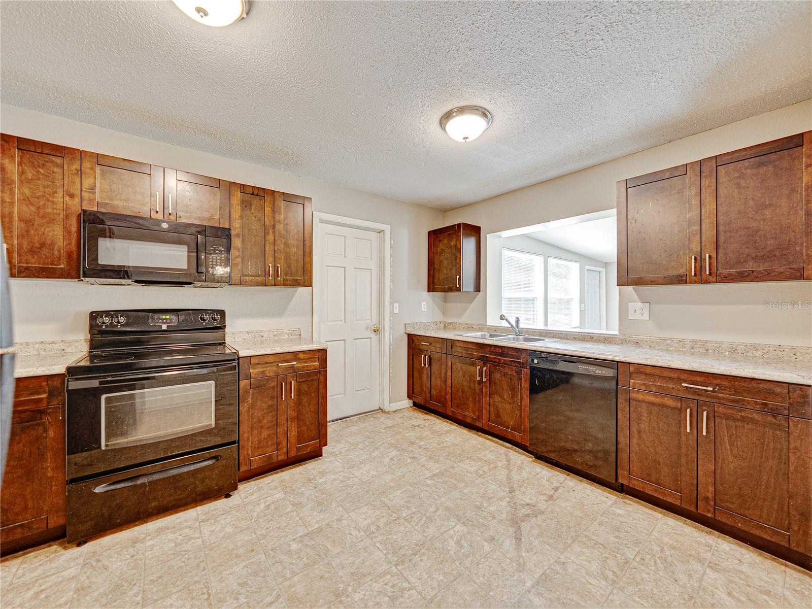 407 NE 8TH ST, MULBERRY, FL, 33860