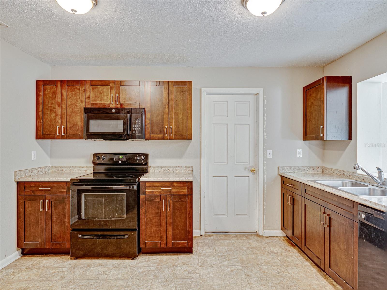 407 NE 8TH ST, MULBERRY, FL, 33860