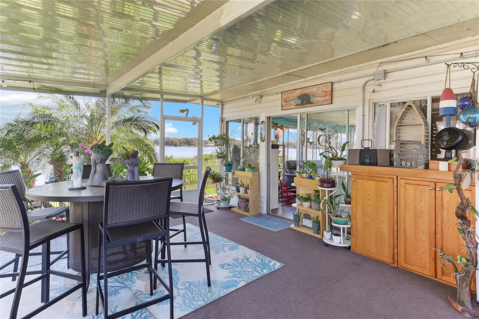 1222 LADY ELAINE DR, VALRICO, FL, 33594