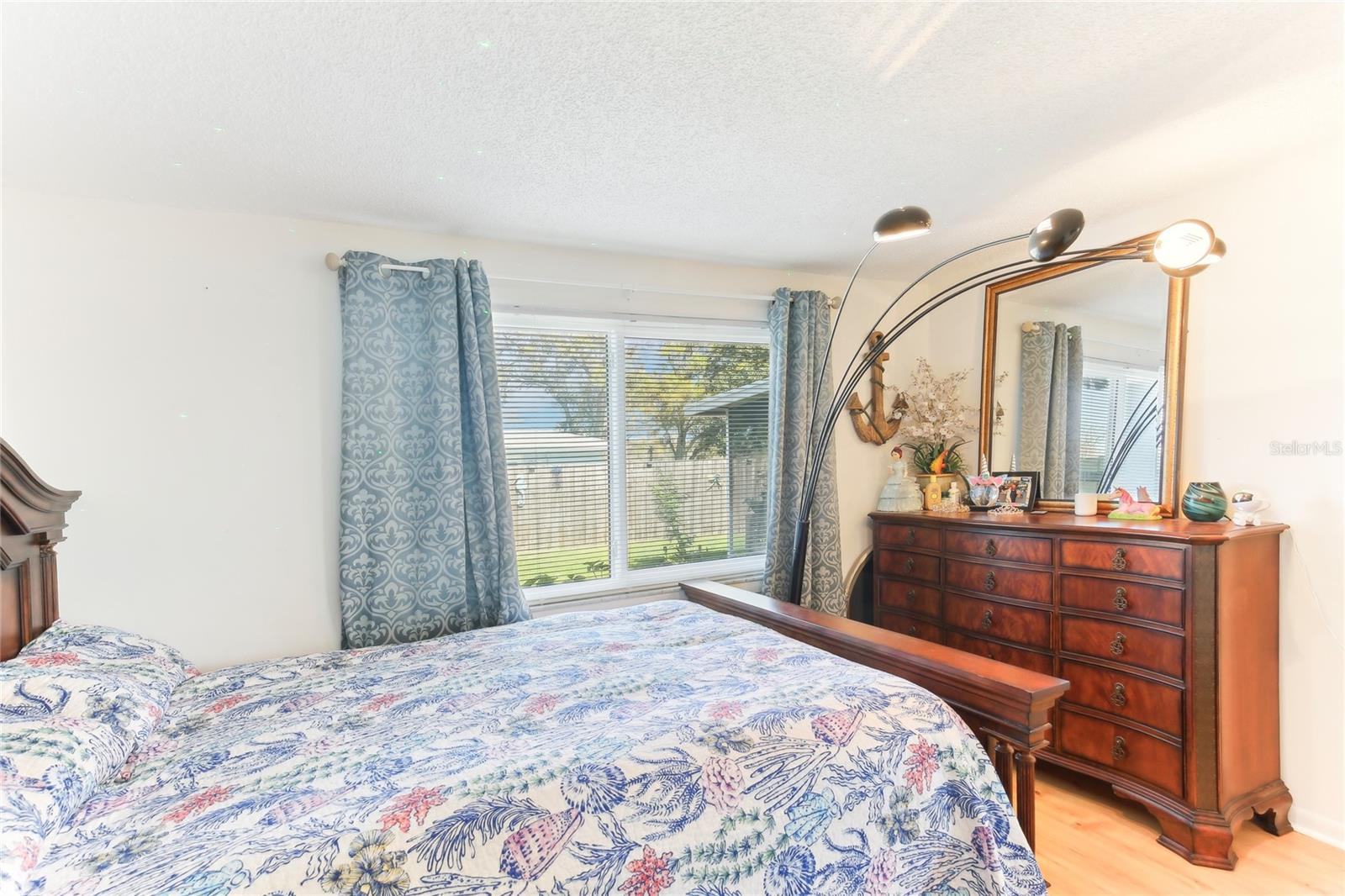 1222 LADY ELAINE DR, VALRICO, FL, 33594