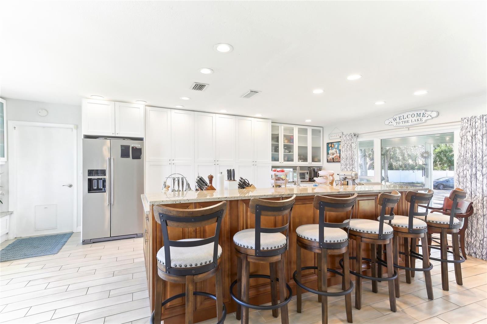 1222 LADY ELAINE DR, VALRICO, FL, 33594