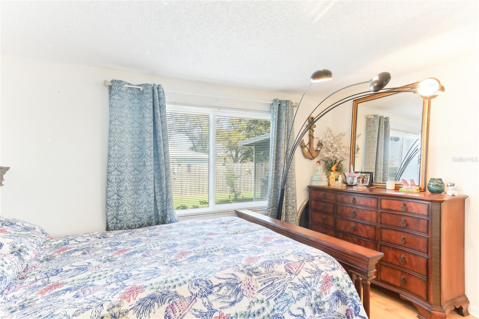 1222 LADY ELAINE DR, VALRICO, FL, 33594