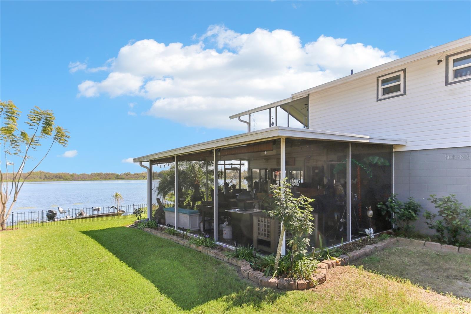 1222 LADY ELAINE DR, VALRICO, FL, 33594