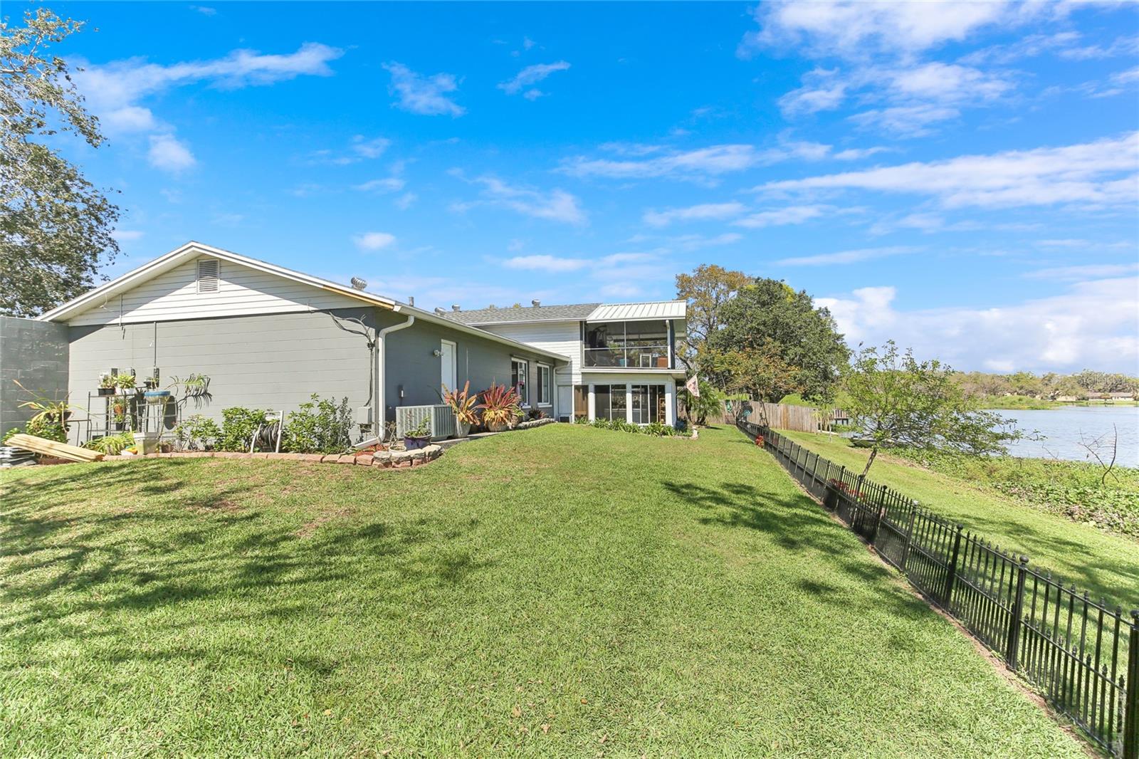 1222 LADY ELAINE DR, VALRICO, FL, 33594