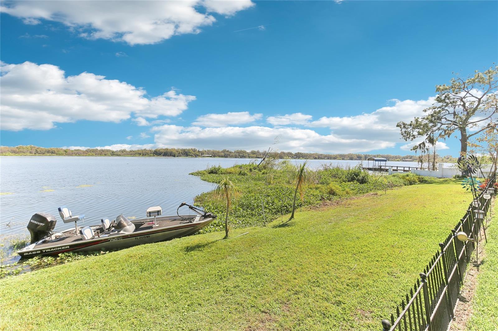 1222 LADY ELAINE DR, VALRICO, FL, 33594