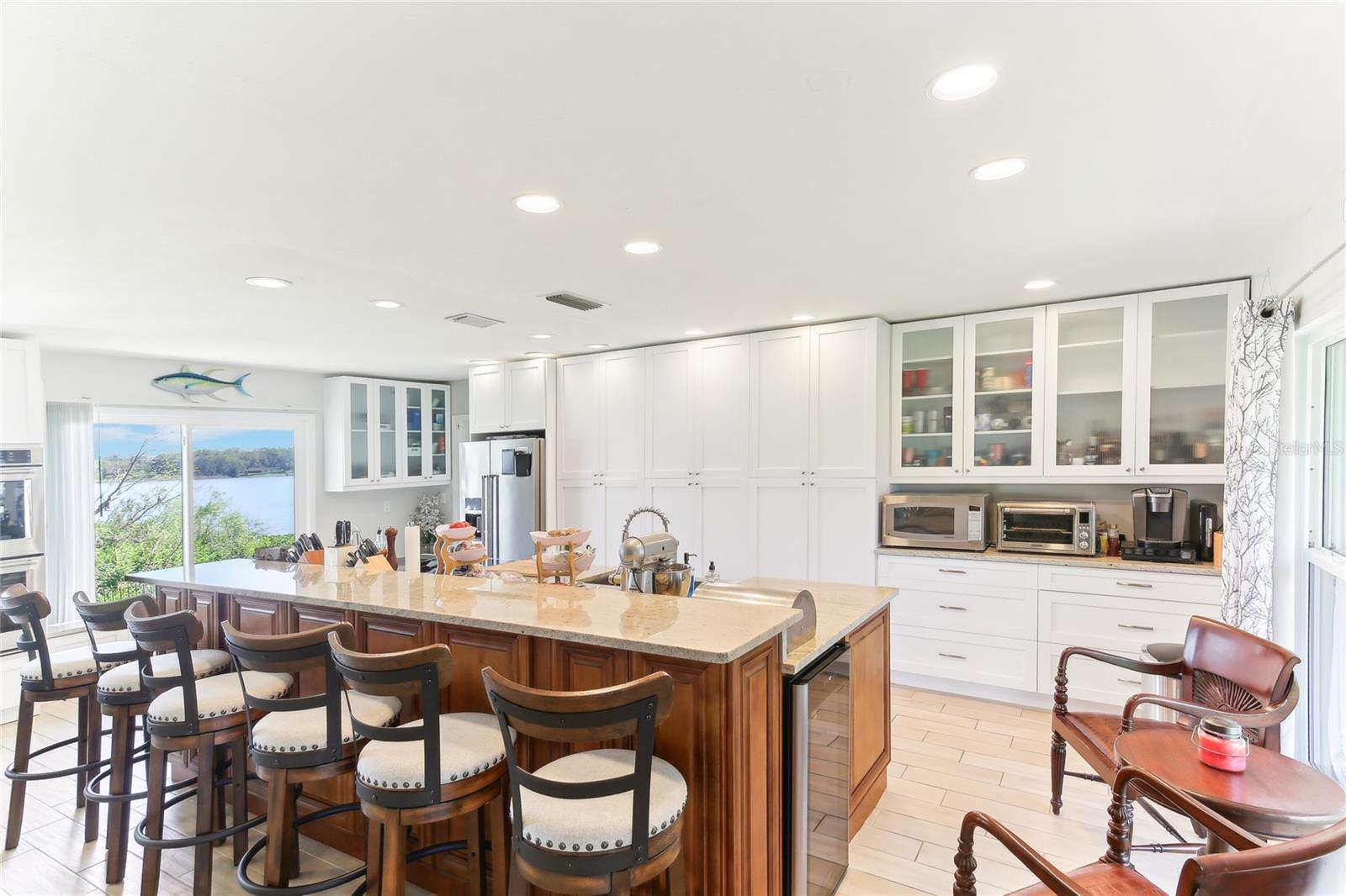 1222 LADY ELAINE DR, VALRICO, FL, 33594