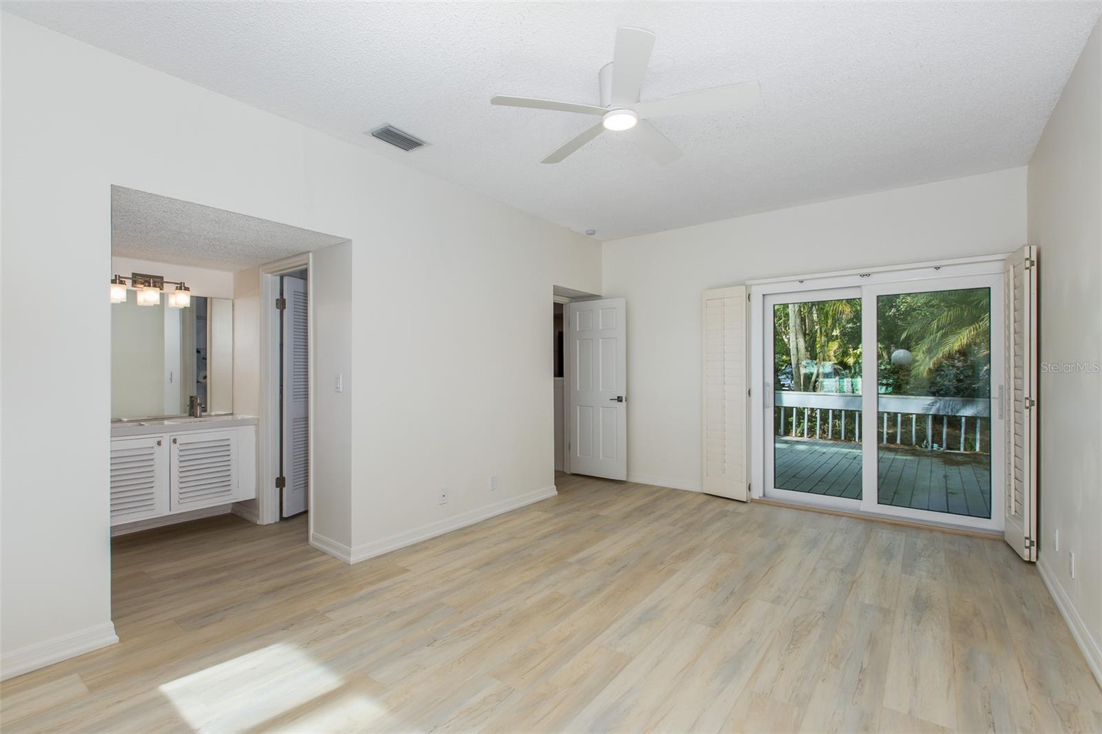 90 S HIGHLAND AVE #9, TARPON SPRINGS, FL, 34689