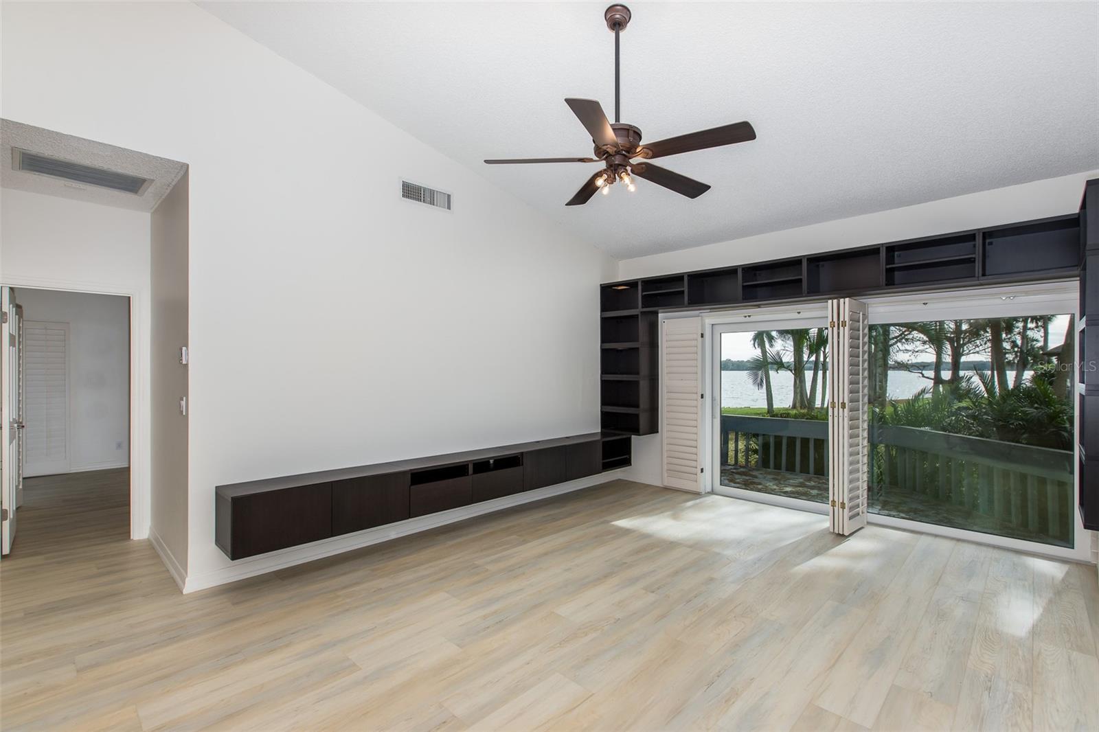 90 S HIGHLAND AVE #9, TARPON SPRINGS, FL, 34689