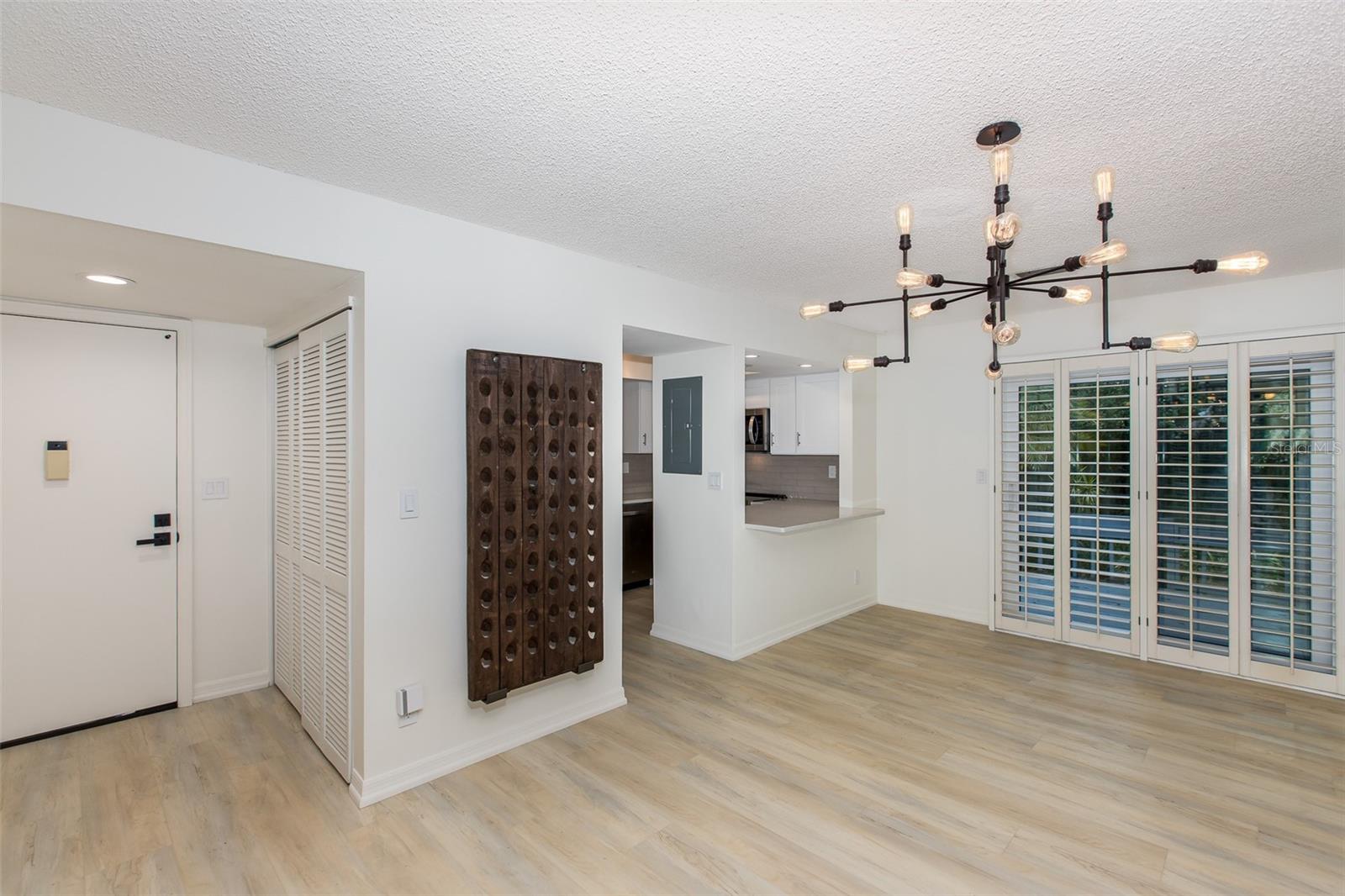 90 S HIGHLAND AVE #9, TARPON SPRINGS, FL, 34689