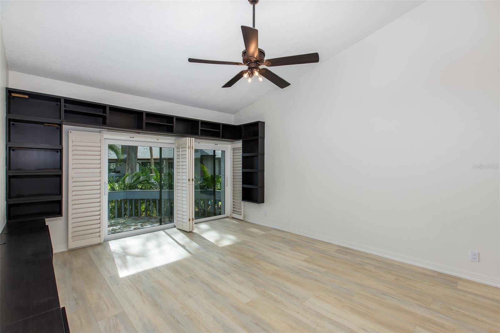 90 S HIGHLAND AVE #9, TARPON SPRINGS, FL, 34689