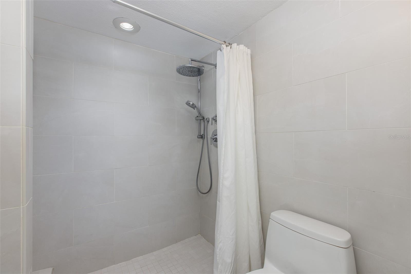 90 S HIGHLAND AVE #9, TARPON SPRINGS, FL, 34689