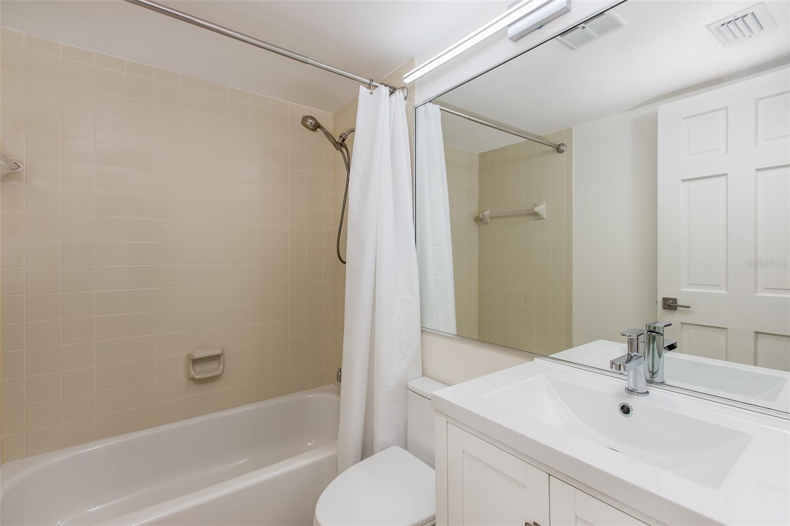 90 S HIGHLAND AVE #9, TARPON SPRINGS, FL, 34689