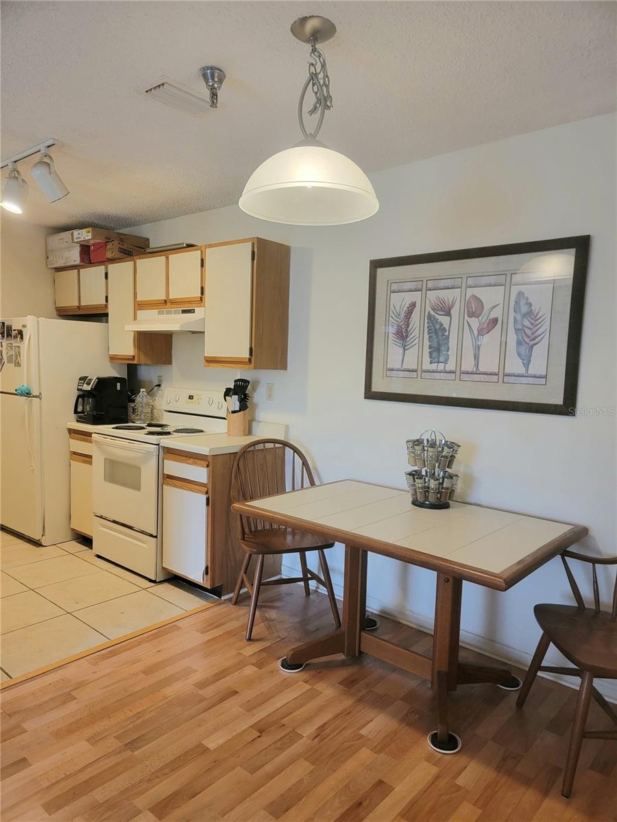 10265 GANDY BLVD N #711, ST PETERSBURG, FL, 33702