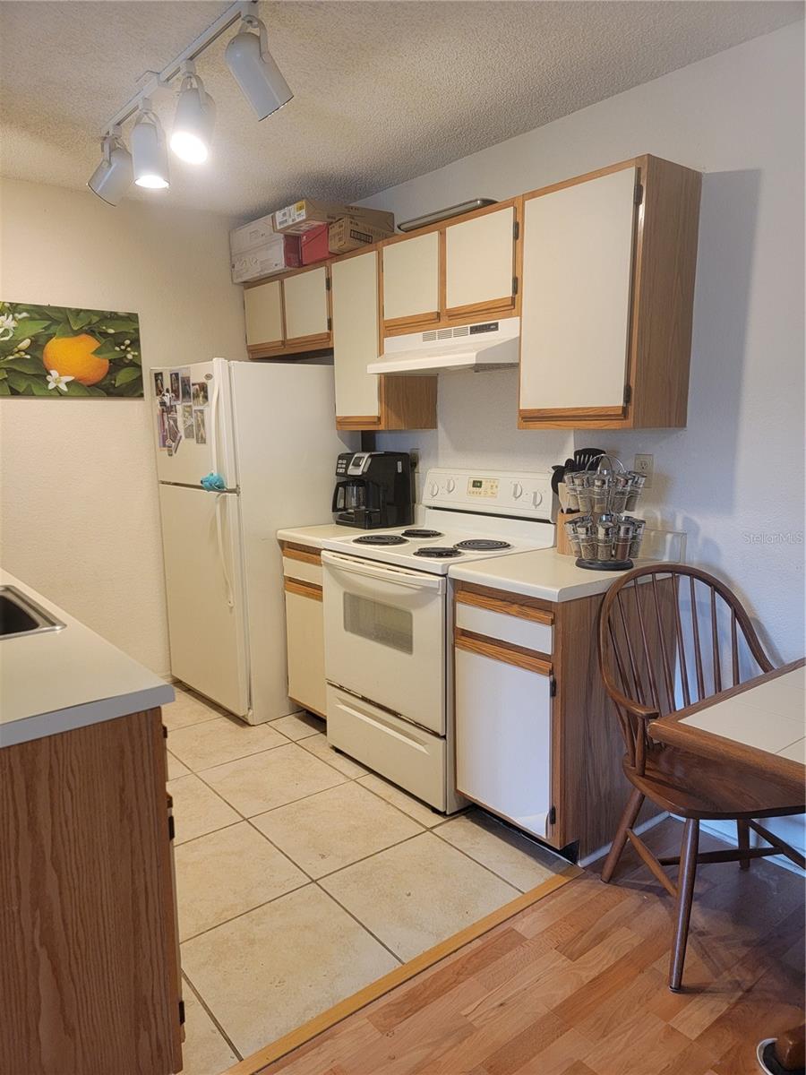 10265 GANDY BLVD N #711, ST PETERSBURG, FL, 33702