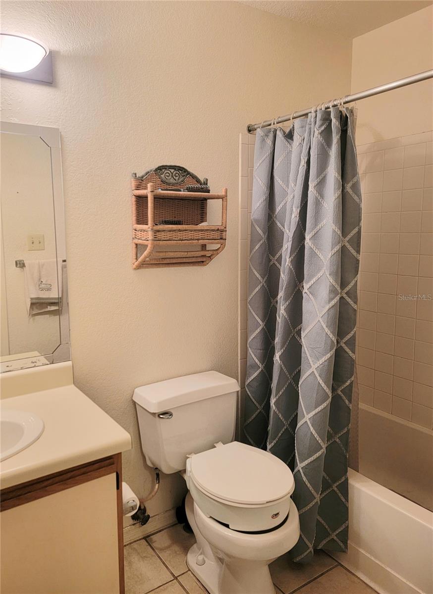 10265 GANDY BLVD N #711, ST PETERSBURG, FL, 33702