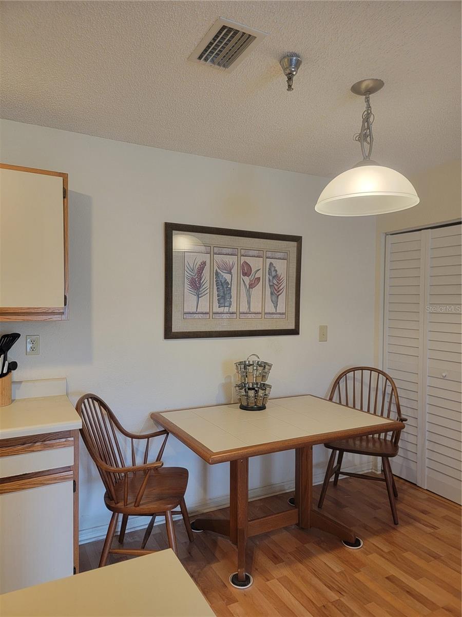 10265 GANDY BLVD N #711, ST PETERSBURG, FL, 33702