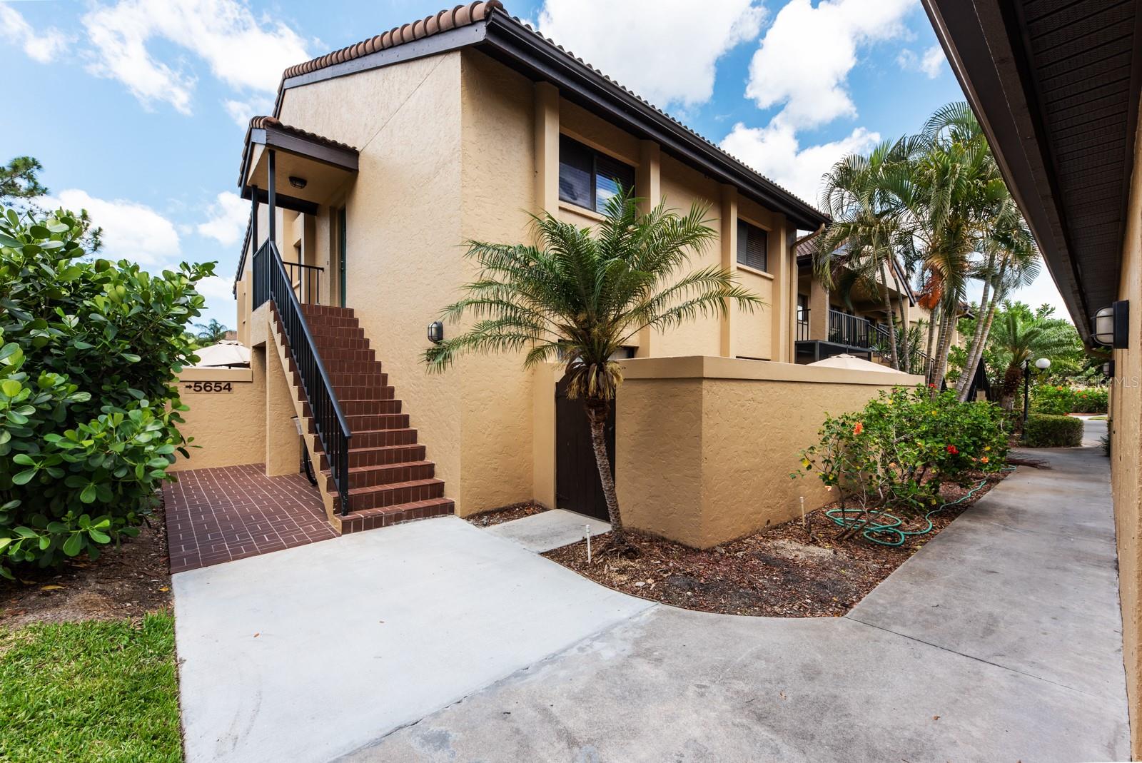 5656 ASHTON LAKE DR #5656, SARASOTA, FL, 34231