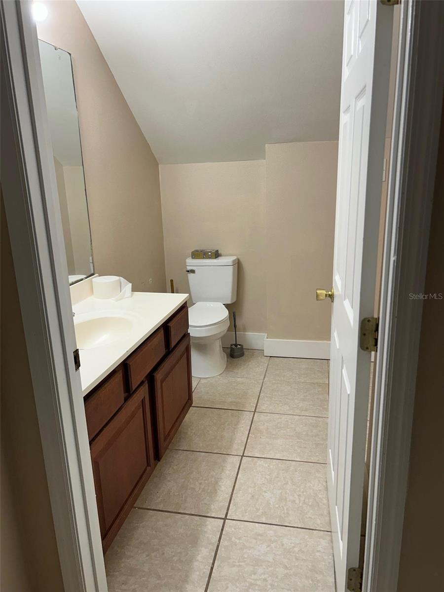 101 N KENTUCKY AVE, UMATILLA, FL, 32784