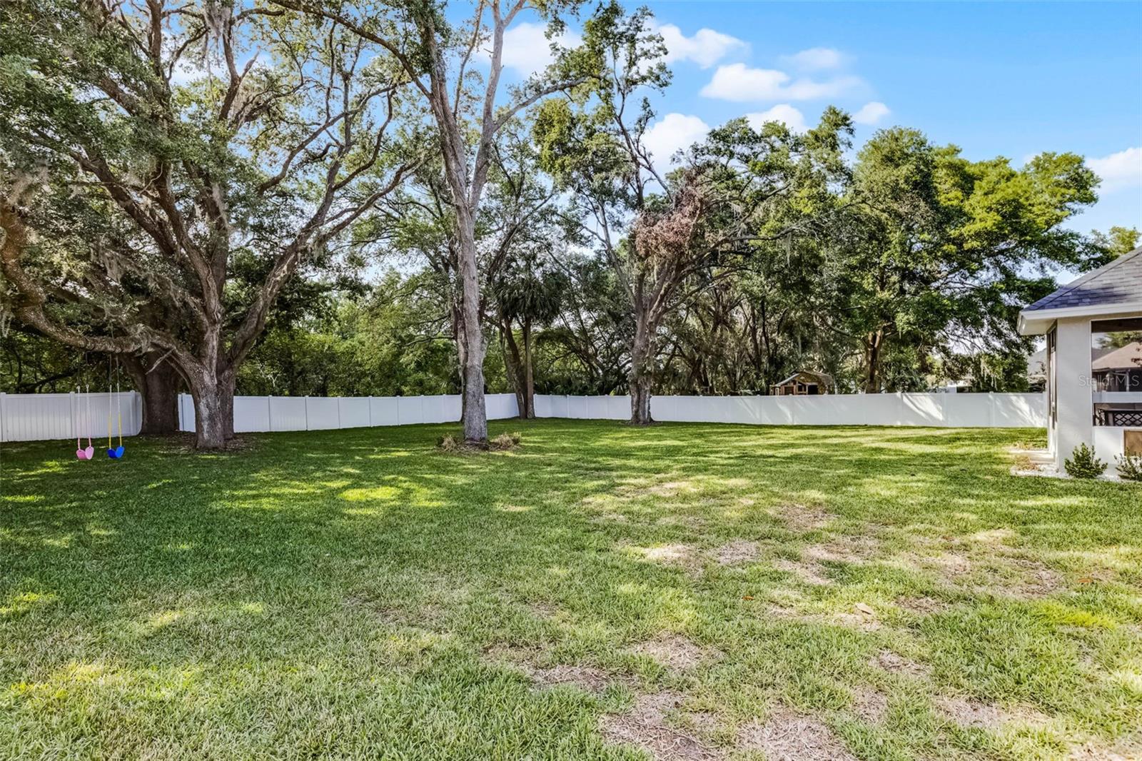 301 BROOKSTONE LN, FRUITLAND PARK, FL, 34731
