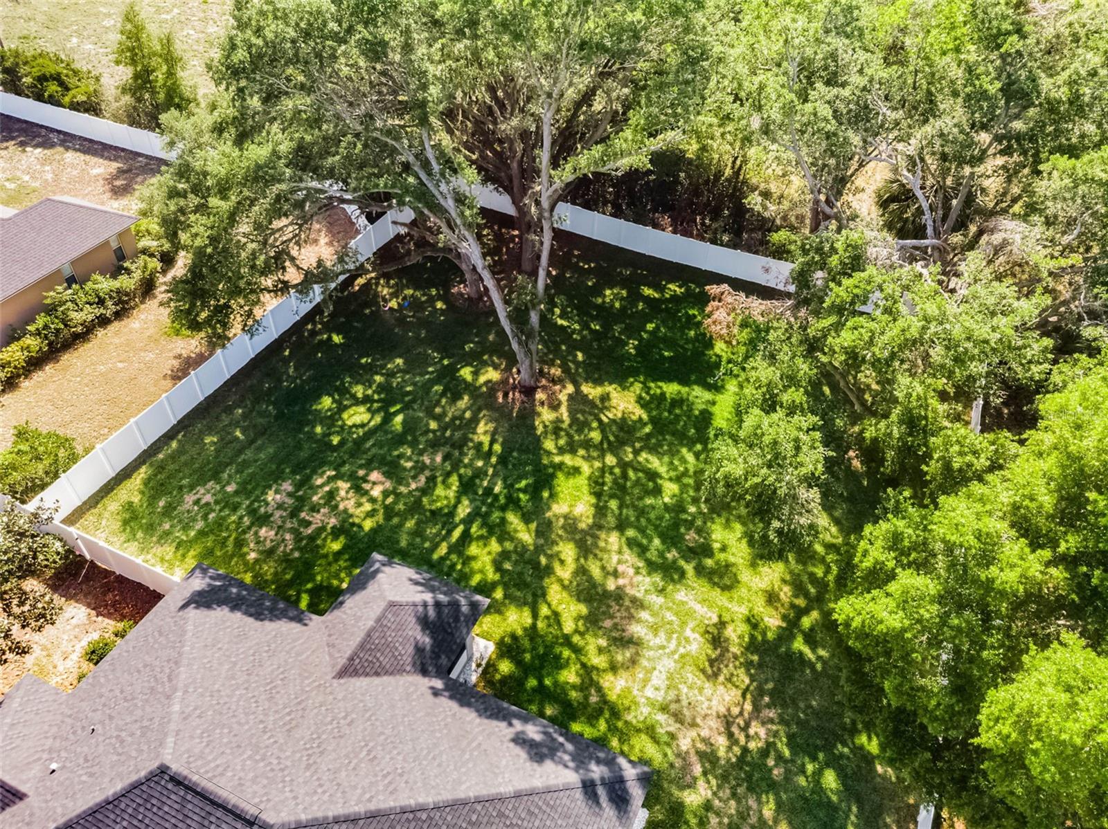 301 BROOKSTONE LN, FRUITLAND PARK, FL, 34731