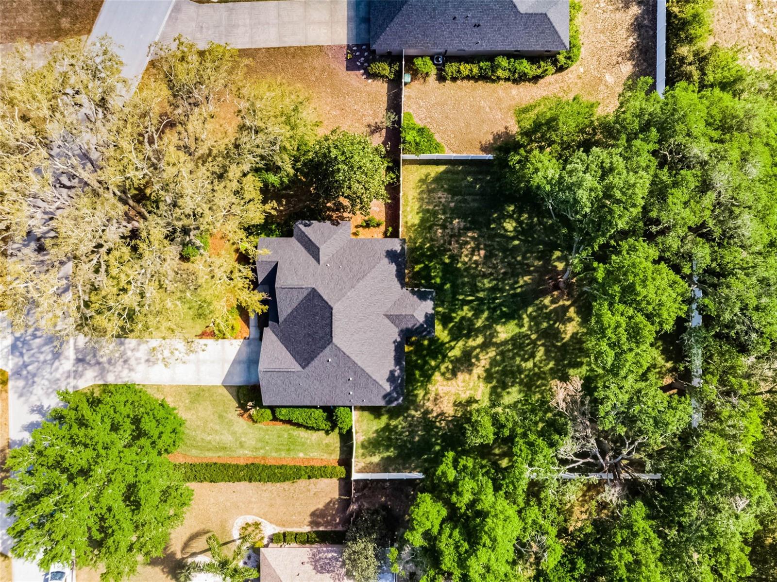 301 BROOKSTONE LN, FRUITLAND PARK, FL, 34731