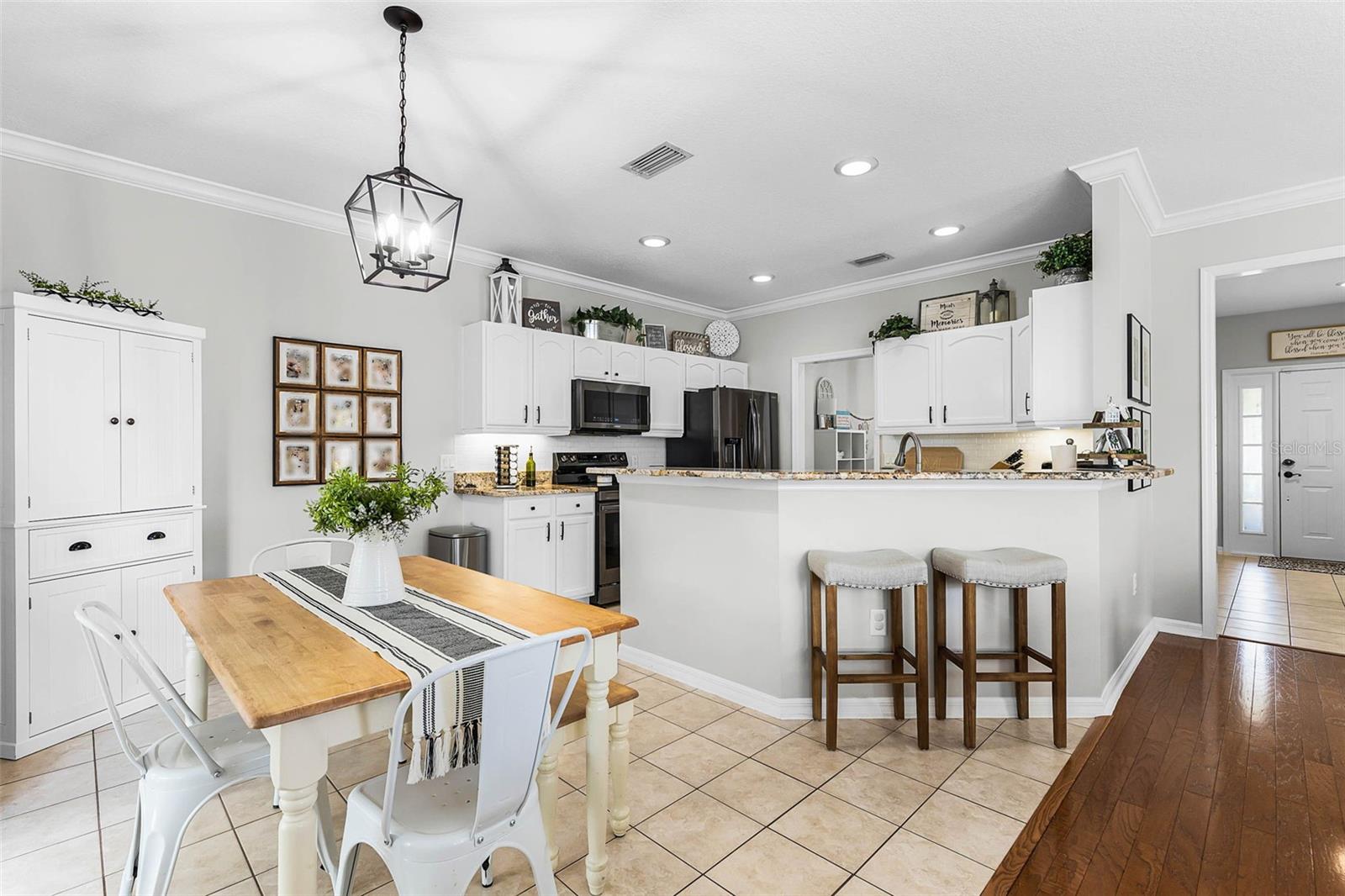 301 BROOKSTONE LN, FRUITLAND PARK, FL, 34731