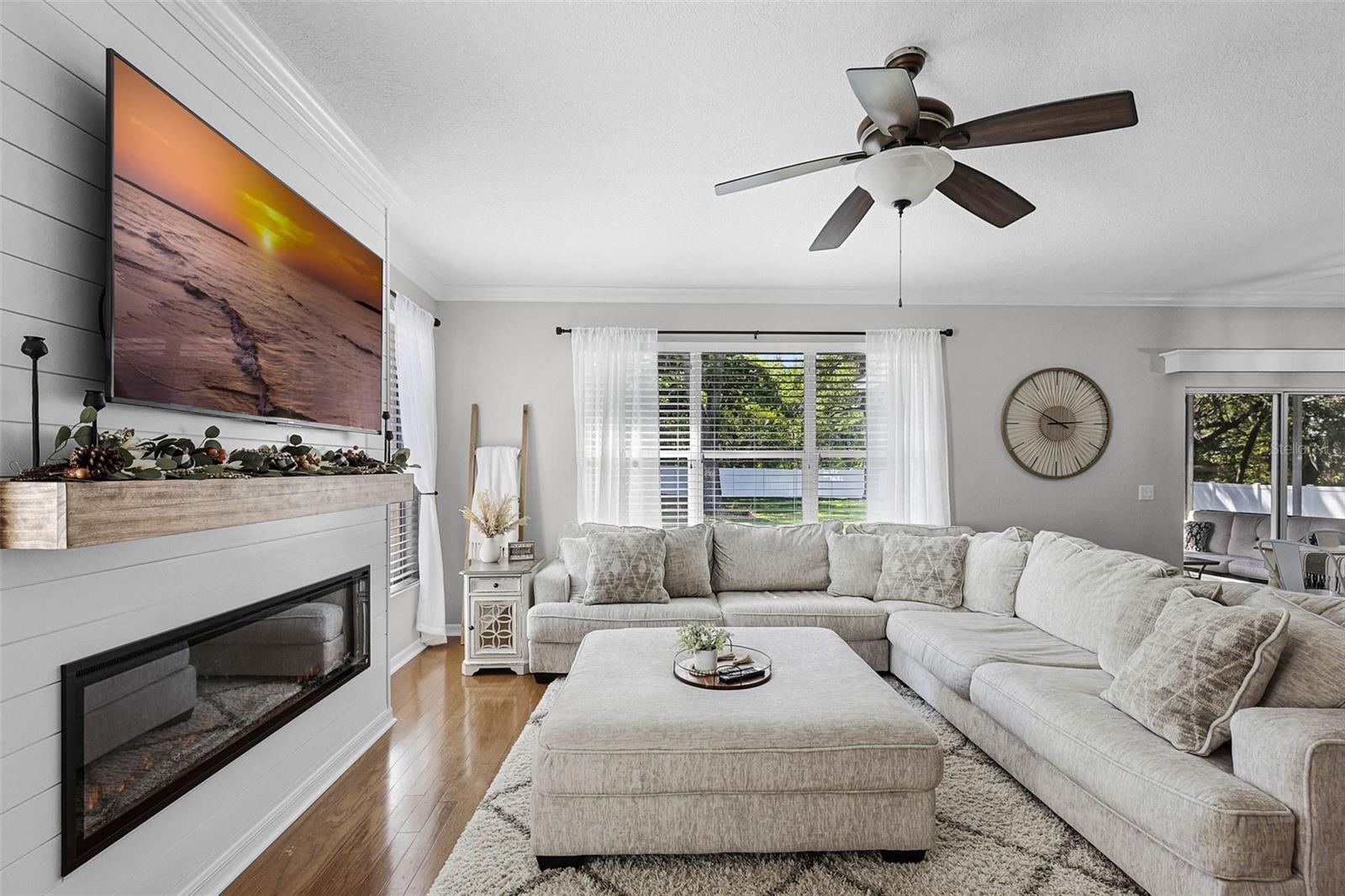 301 BROOKSTONE LN, FRUITLAND PARK, FL, 34731