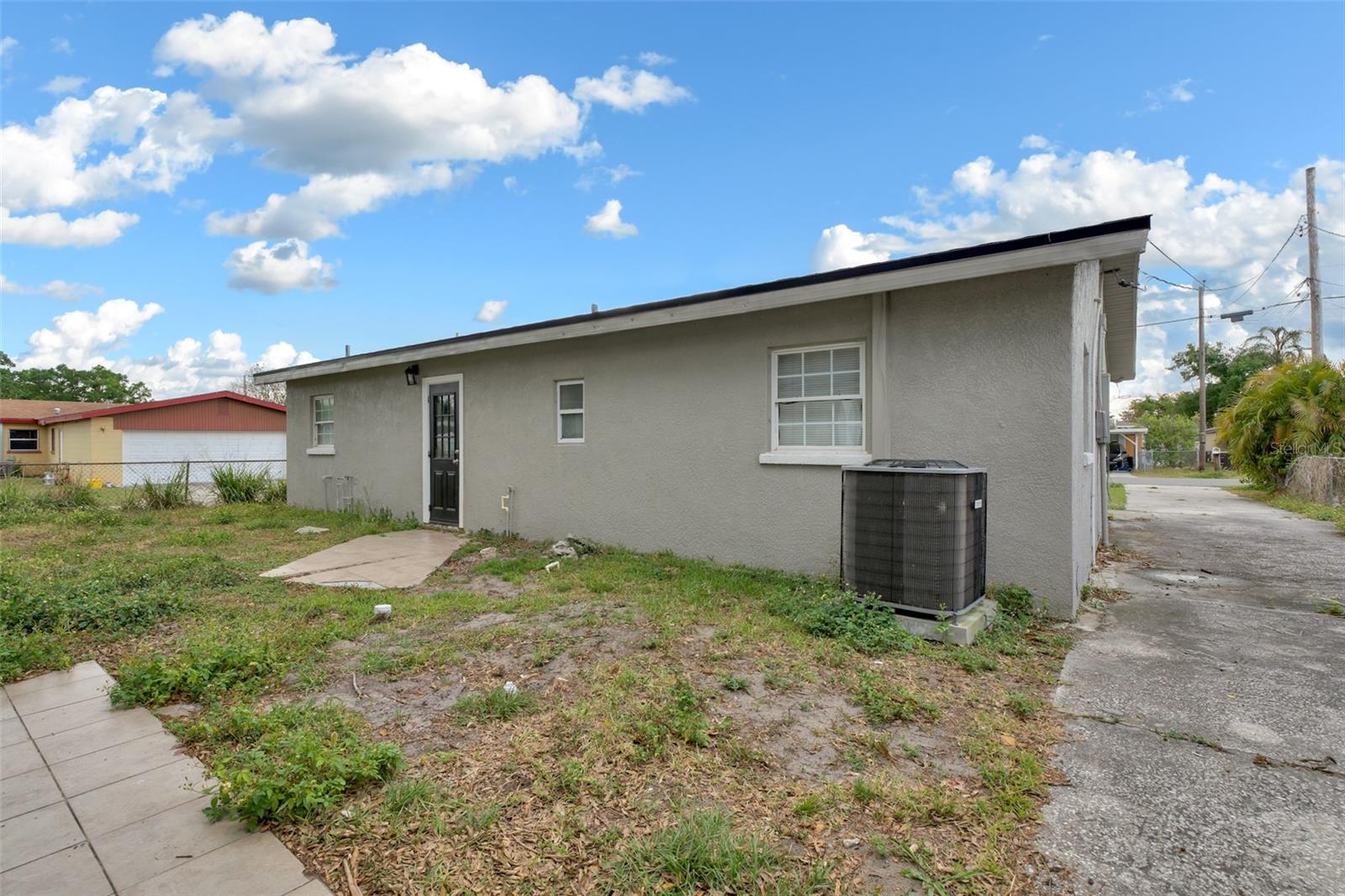 725 STRAIN BLVD, LAKELAND, FL, 33815