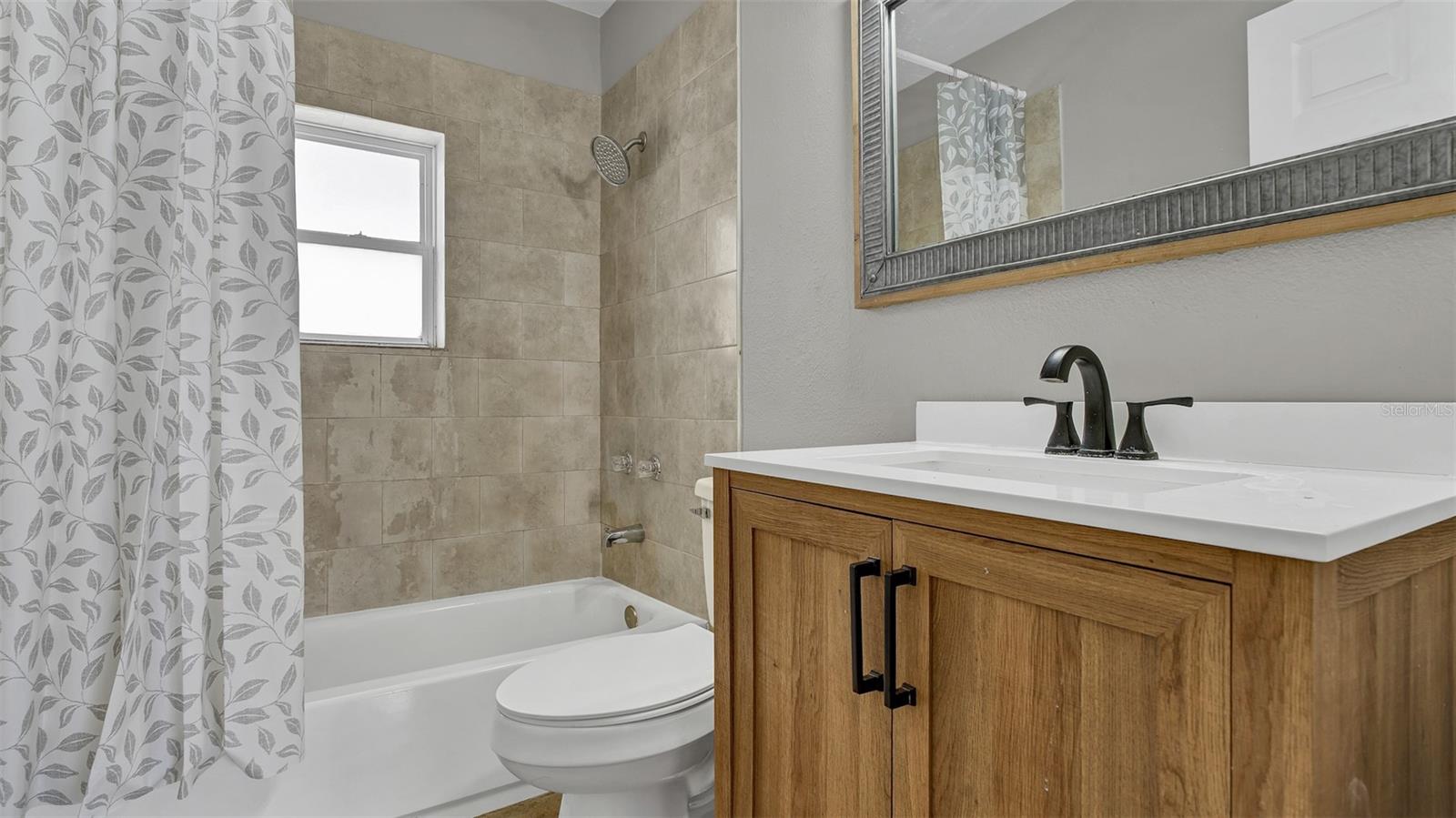 725 STRAIN BLVD, LAKELAND, FL, 33815