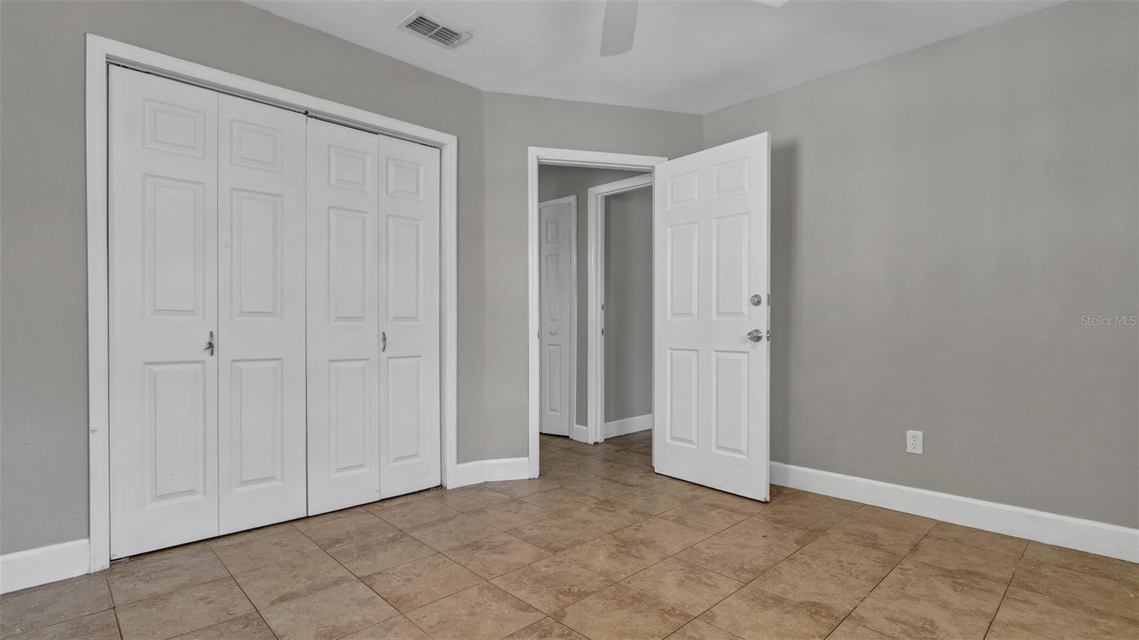 725 STRAIN BLVD, LAKELAND, FL, 33815