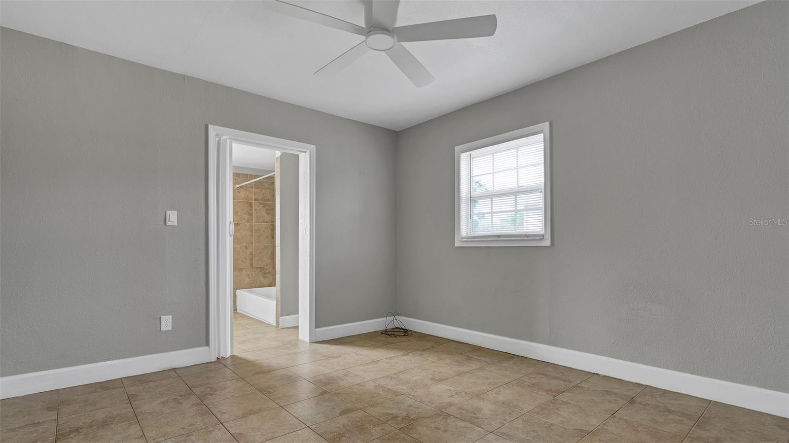 725 STRAIN BLVD, LAKELAND, FL, 33815