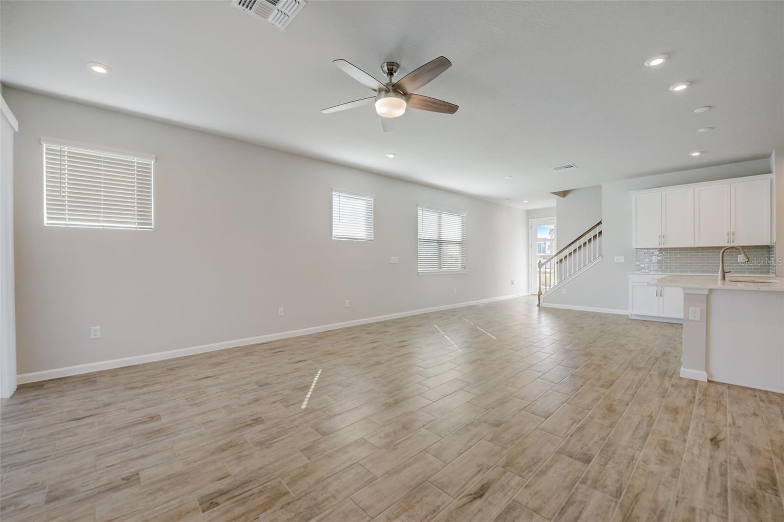 26089 WOVEN WICKER BND, LUTZ, FL, 33559