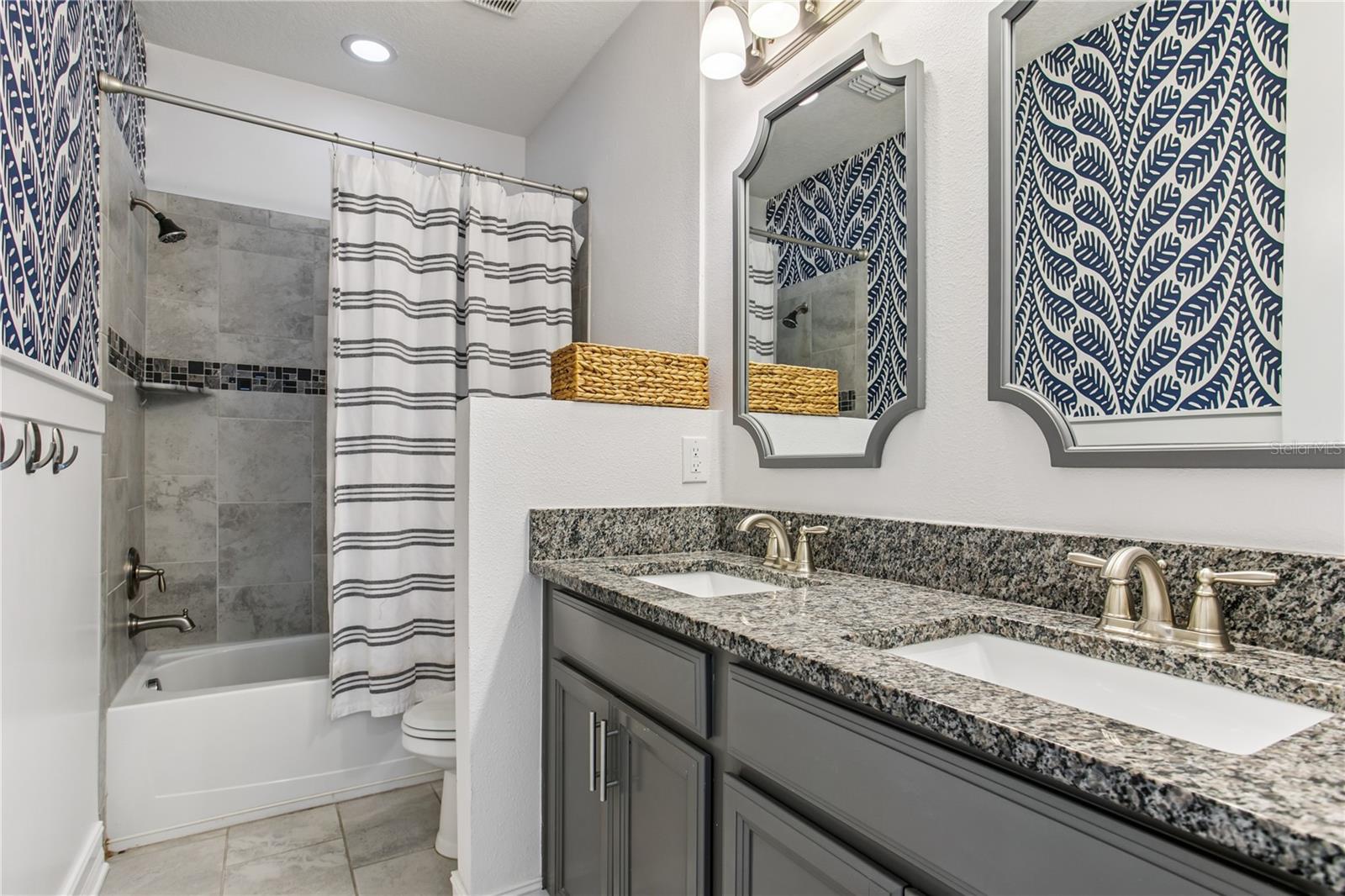 13721 SAW PALM CREEK TRL, LAKEWOOD RANCH, FL, 34211