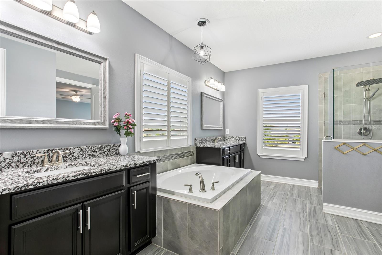 13721 SAW PALM CREEK TRL, LAKEWOOD RANCH, FL, 34211