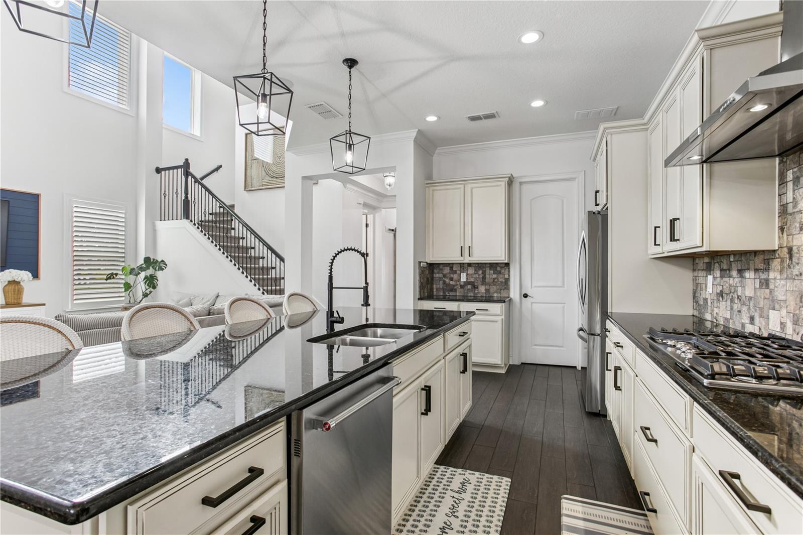 13721 SAW PALM CREEK TRL, LAKEWOOD RANCH, FL, 34211