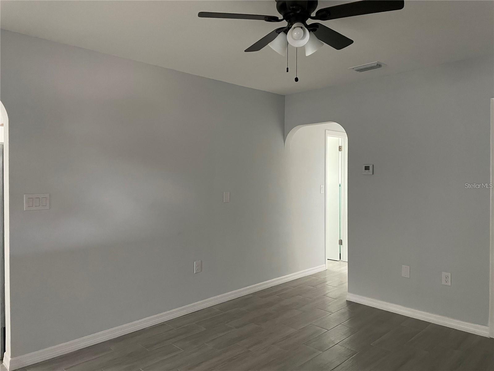 310 N JUPITER AVE #310, CLEARWATER, FL, 33755