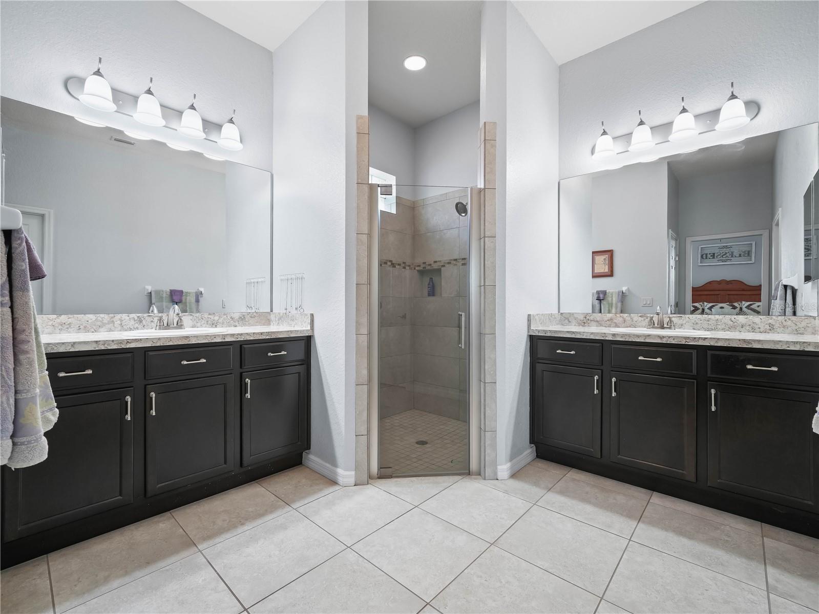 1057 SAWGRASS DR, WINTER HAVEN, FL, 33884