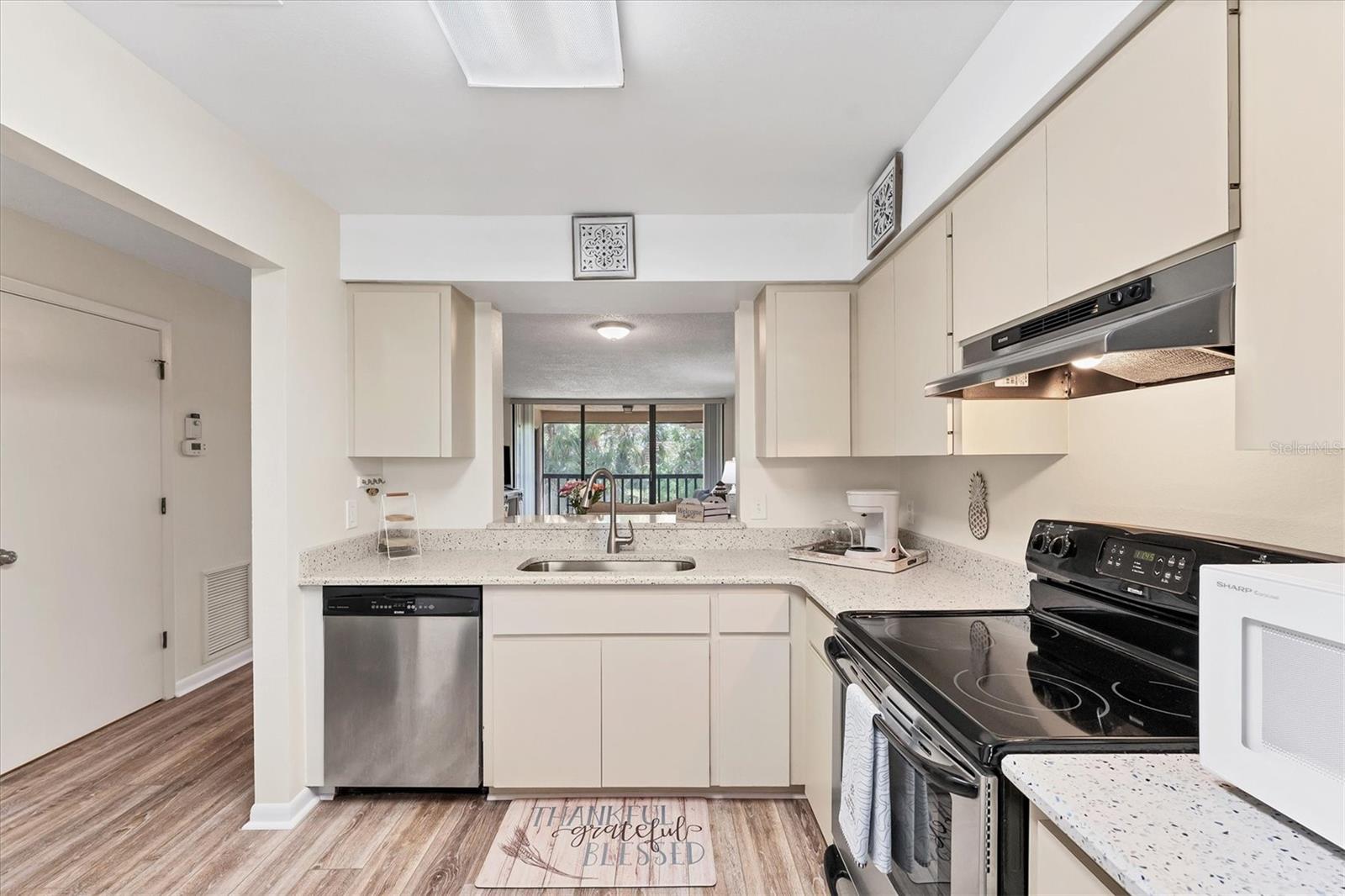 5264 LAKE VILLAGE DR #48, SARASOTA, FL, 34235
