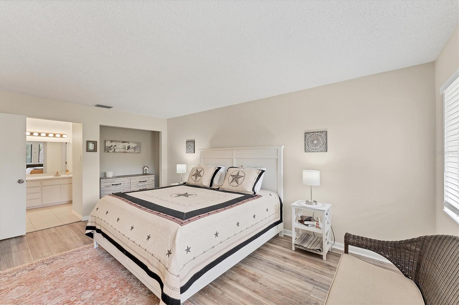 5264 LAKE VILLAGE DR #48, SARASOTA, FL, 34235