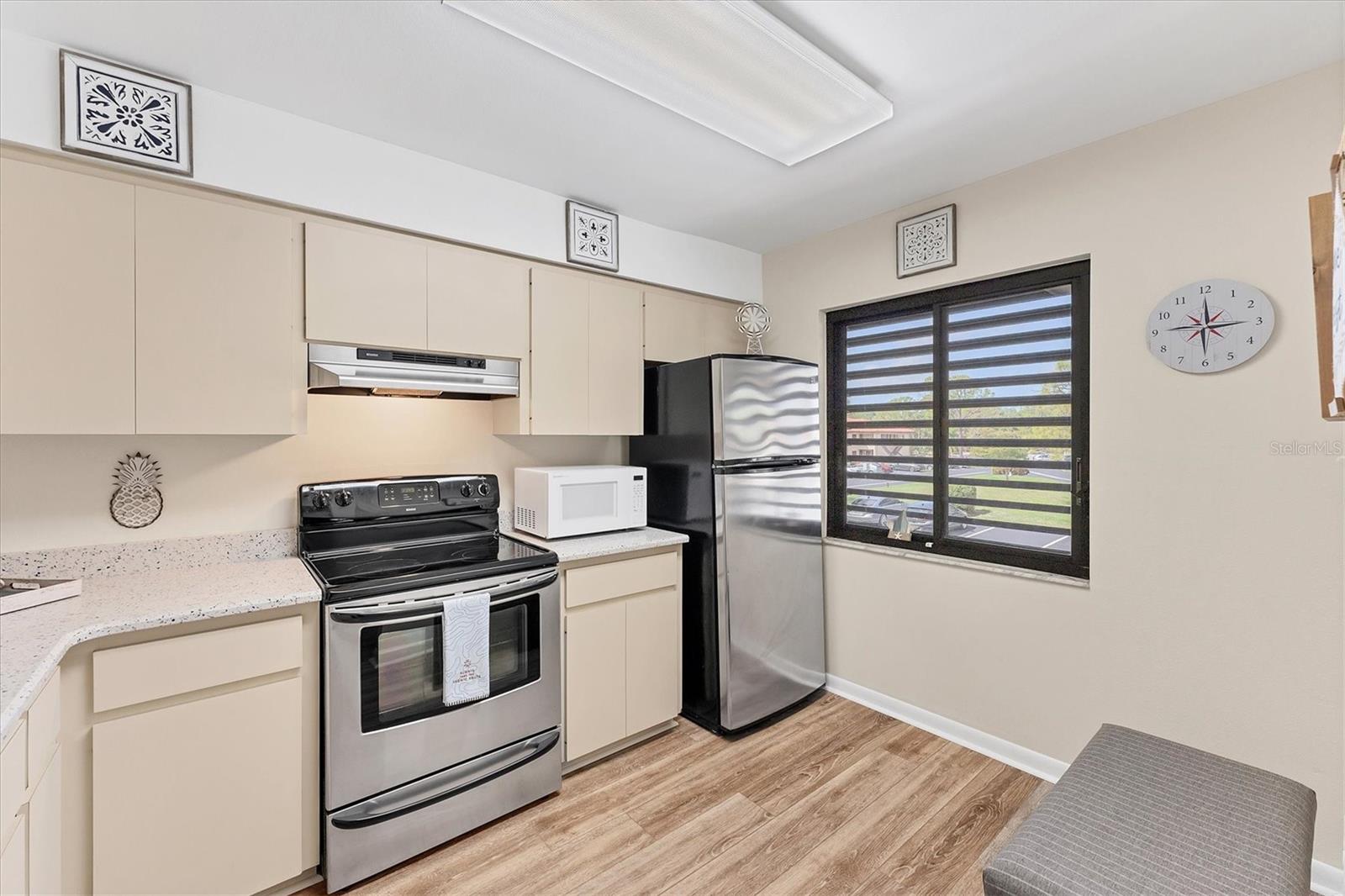 5264 LAKE VILLAGE DR #48, SARASOTA, FL, 34235
