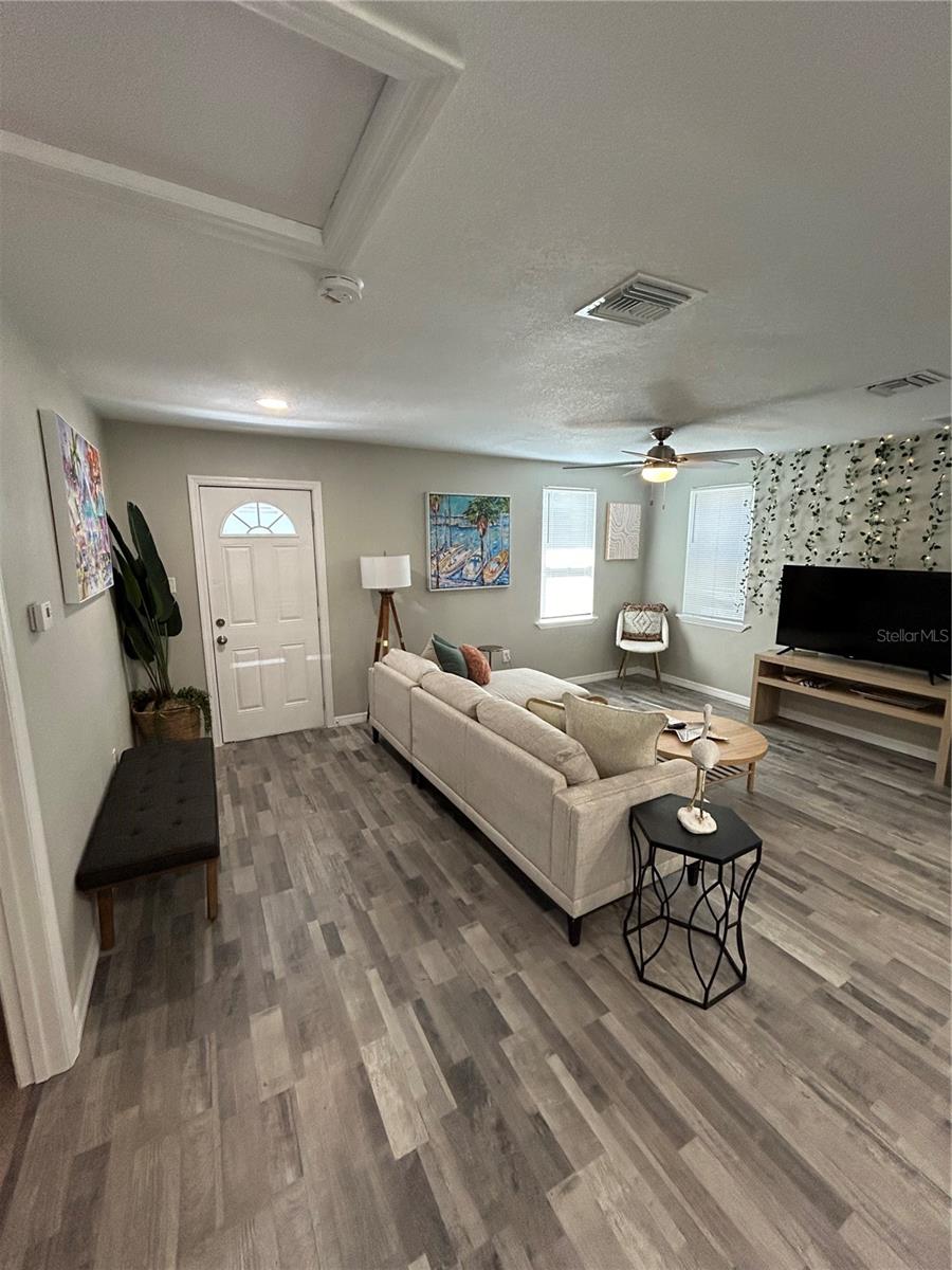 6313 INTERBAY BLVD #B, TAMPA, FL, 33611