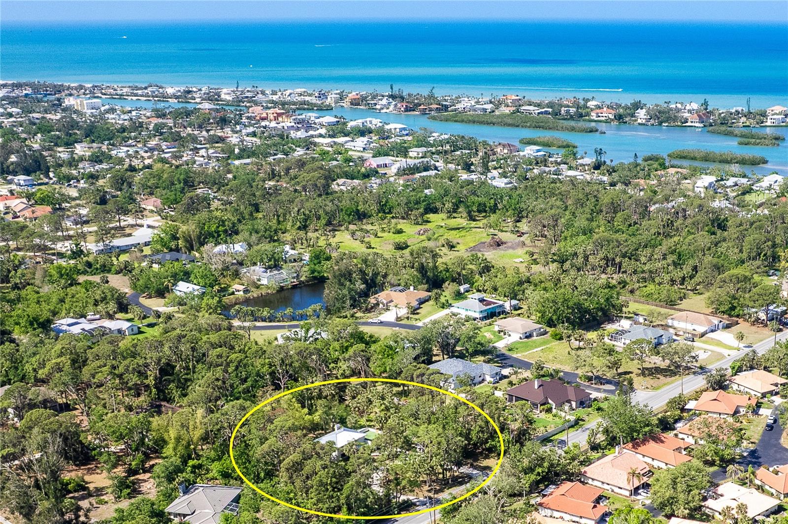 425 LAUREL RD W, NOKOMIS, FL, 34275