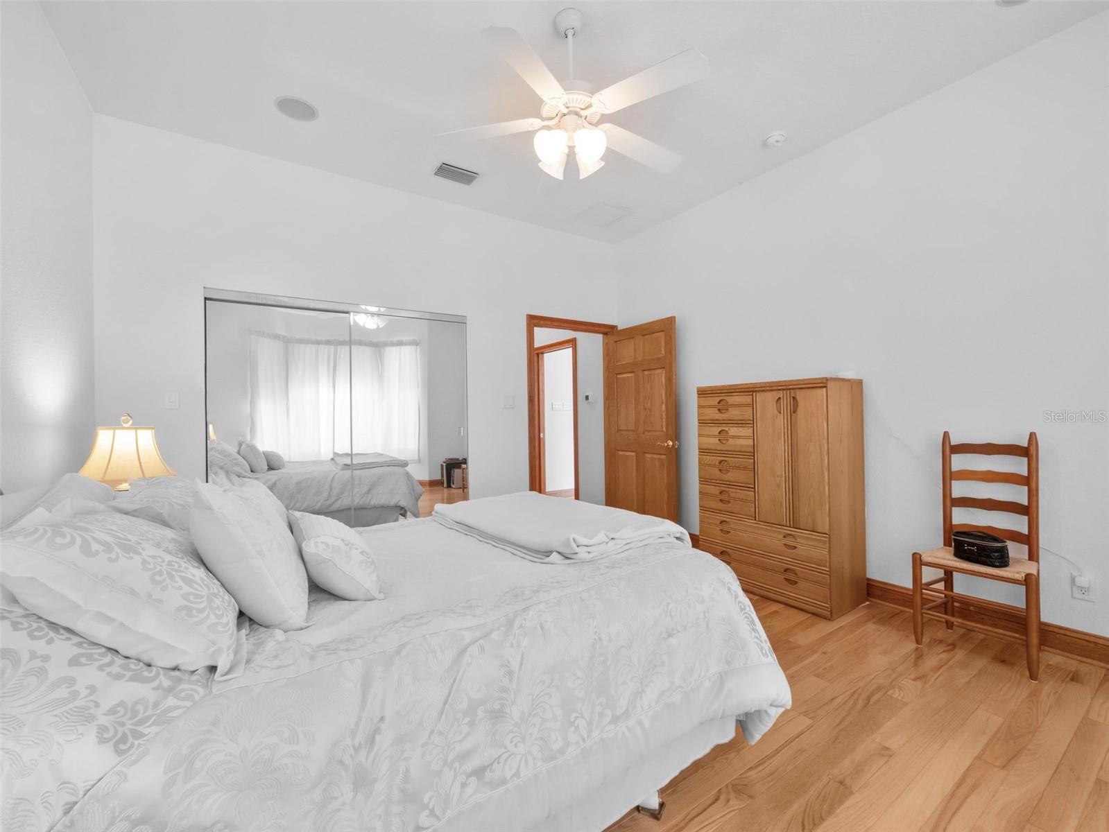 26301 SACKAMAXON DR, SORRENTO, FL, 32776