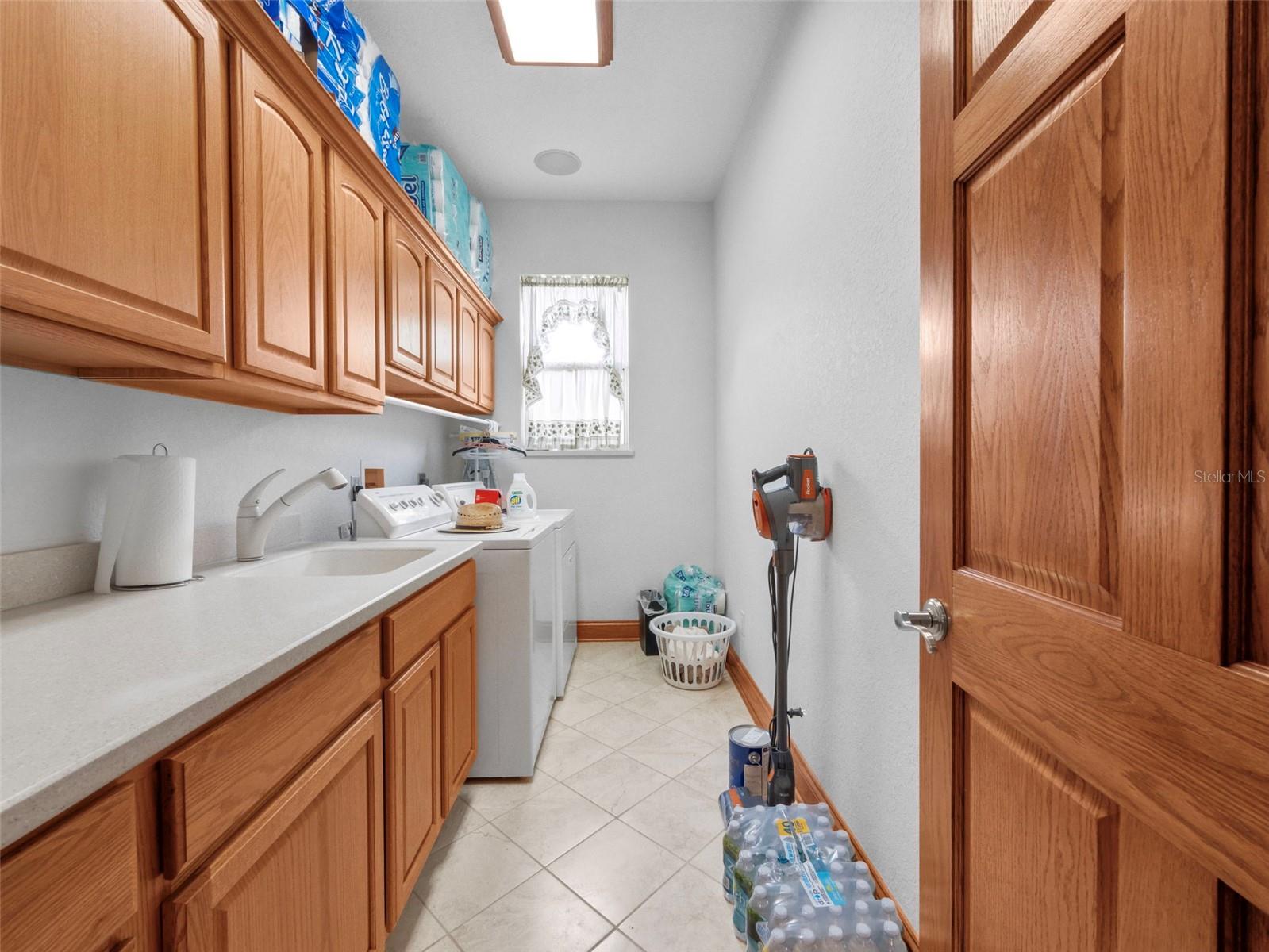 26301 SACKAMAXON DR, SORRENTO, FL, 32776